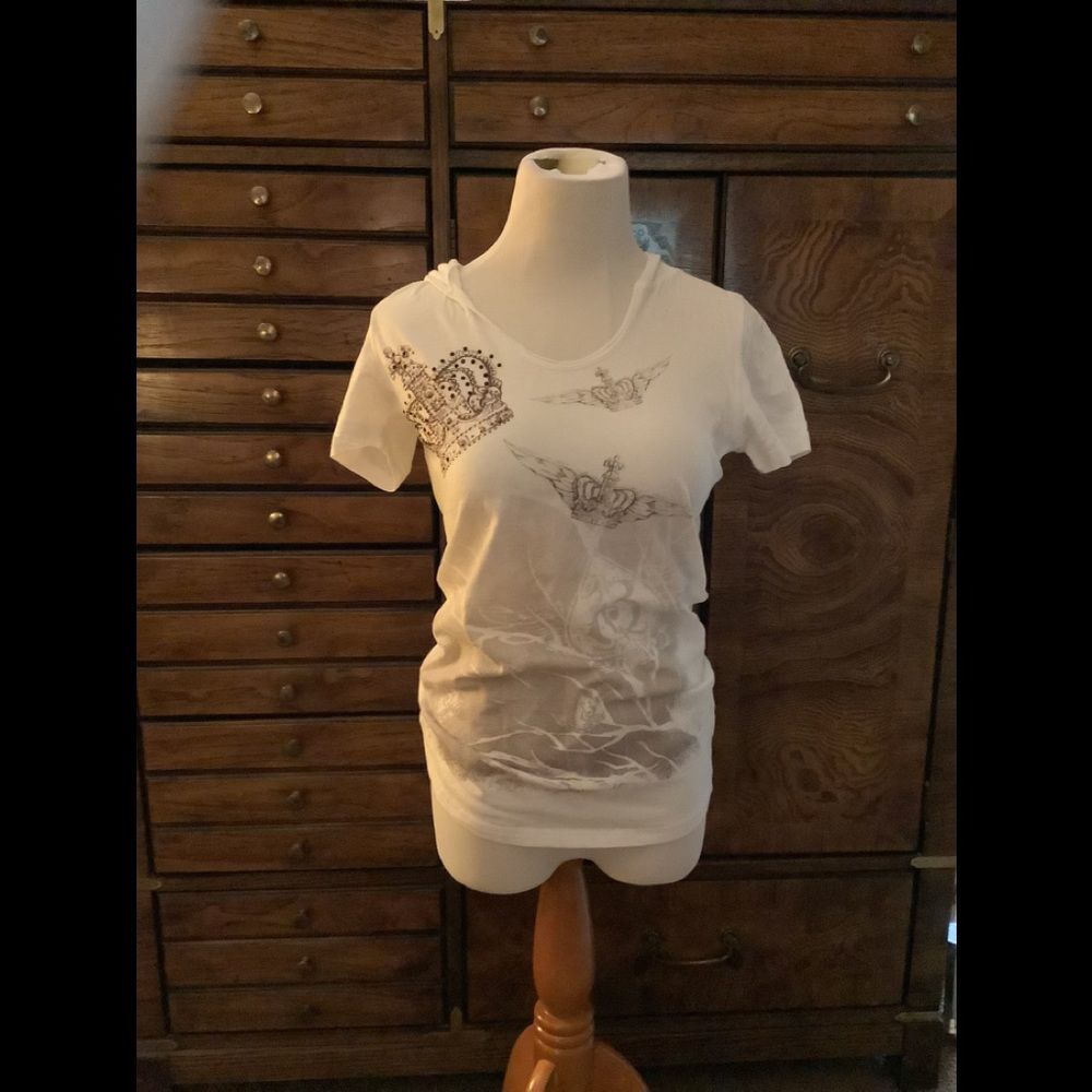 Women’s T Shirt with Hood and Beige T Shirt